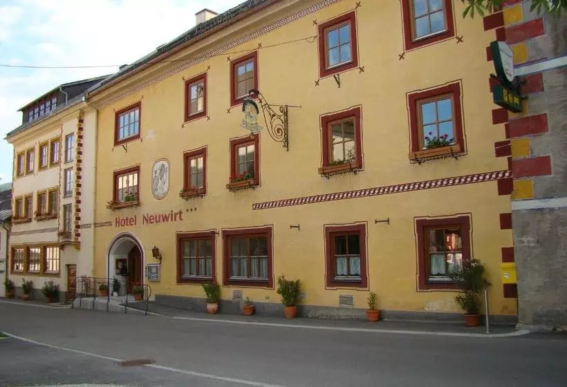 Hotelli Neuwirt