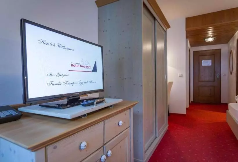 Hotelli Neuwirt