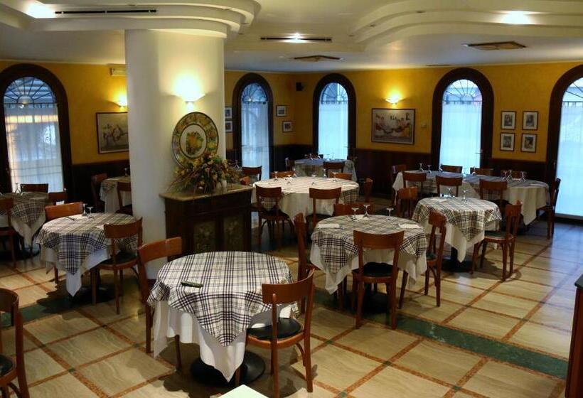 호텔 Ristorante Regina