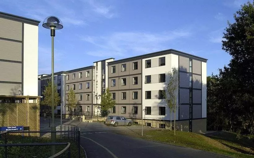 ホテル Tyler Court University Of Kent