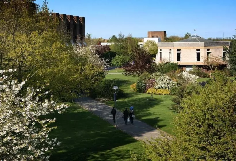 ホテル Tyler Court University Of Kent