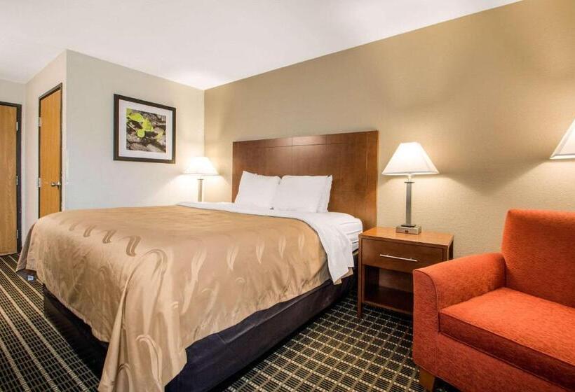 فندق على الطريق Quality Inn Madison West Near University Area