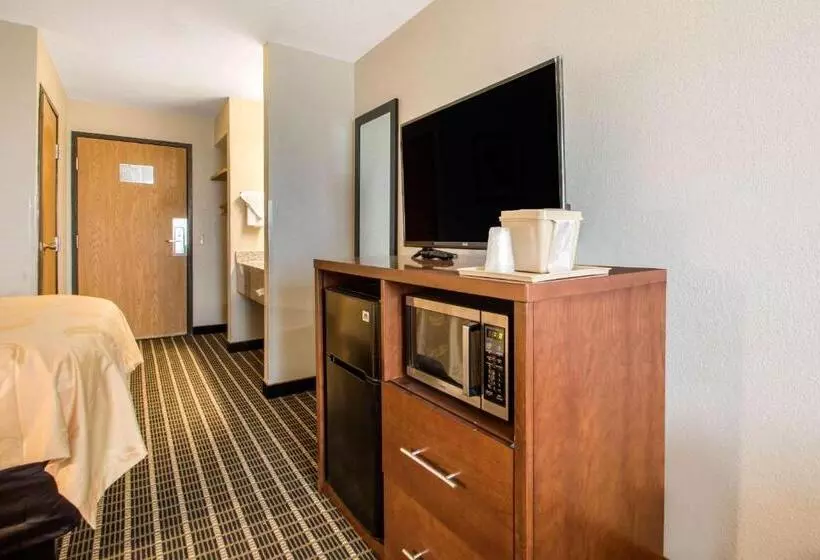 モーテル Quality Inn Madison West Near University Area