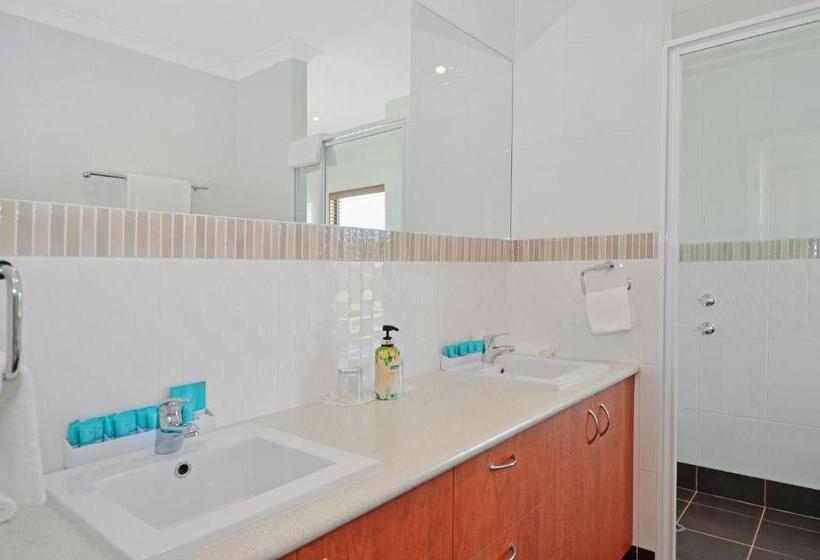 Sensational Heights Bed & Breakfast