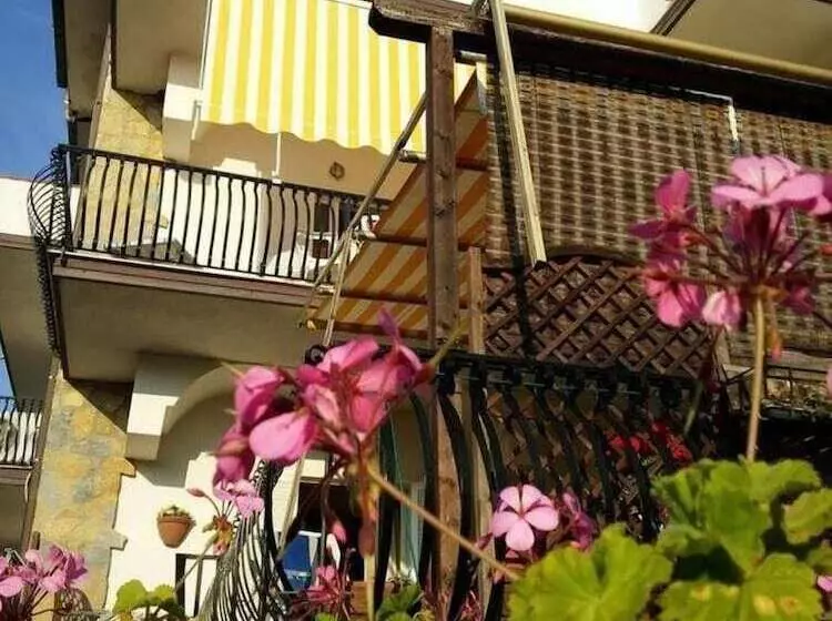Villa Melina B&b