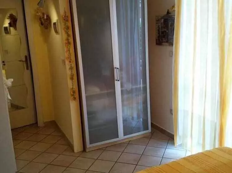 Villa Melina B&b