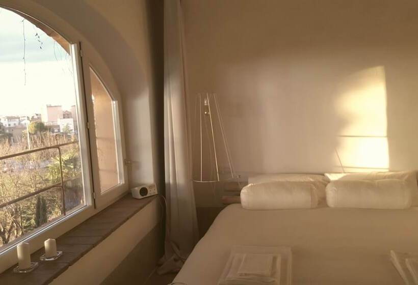 B&b A Piazza Del Gesù