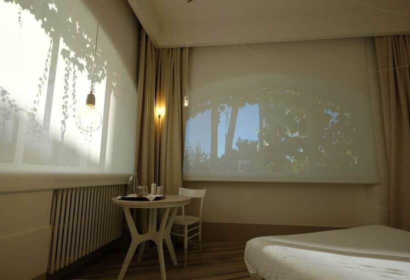 B&b A Piazza Del Gesù