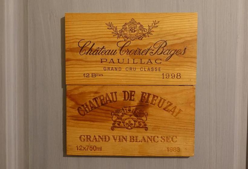 تختخواب و صبحانه Rooms Maison 3 Magnoni