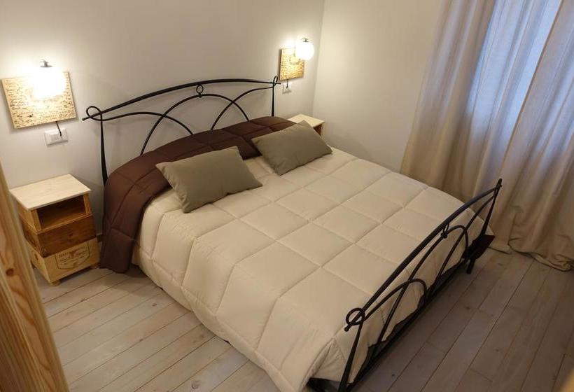 تختخواب و صبحانه Rooms Maison 3 Magnoni