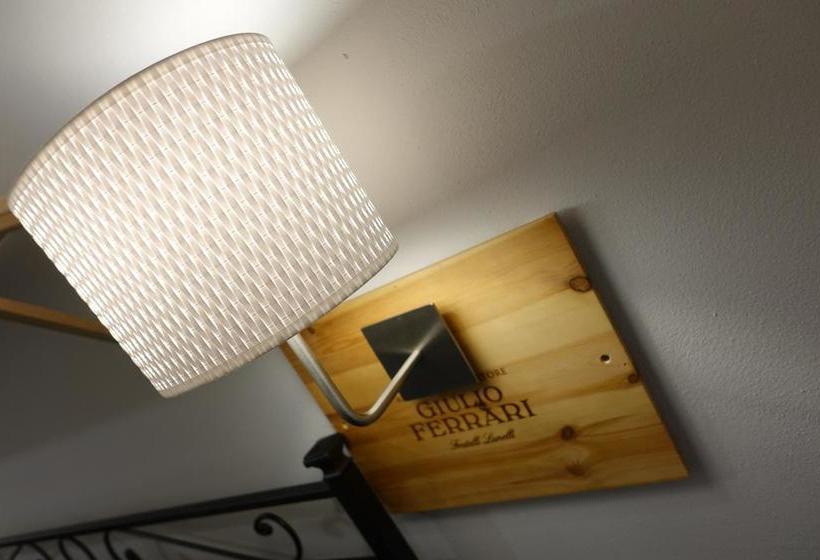 تختخواب و صبحانه Rooms Maison 3 Magnoni