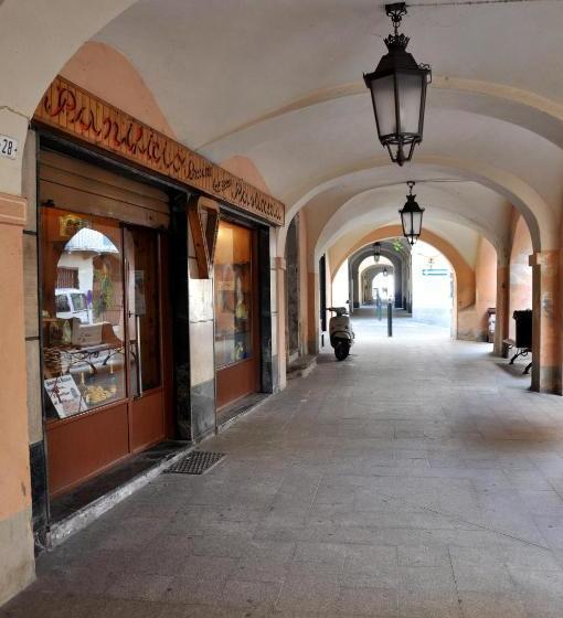 مبيت وإفطار Antico Borgo