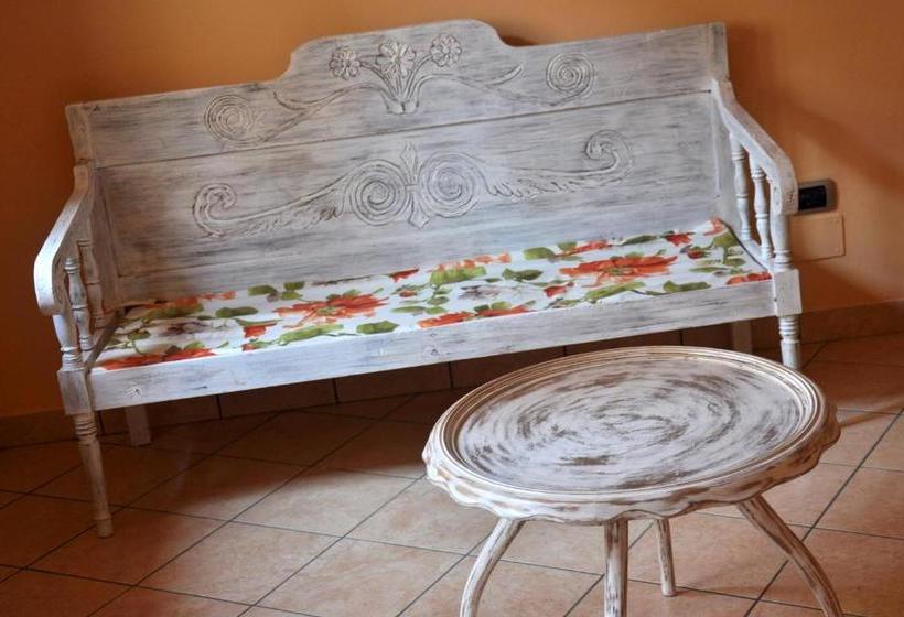 مبيت وإفطار Antico Borgo