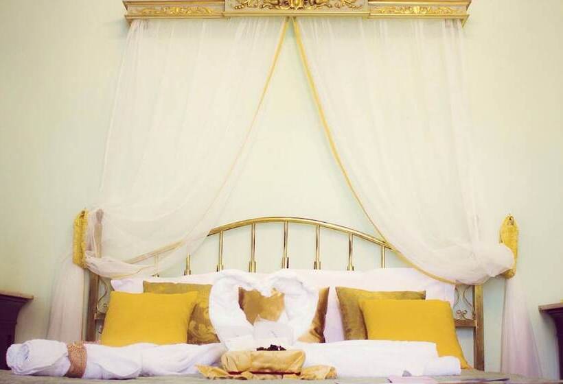 تختخواب و صبحانه Napoli Retro