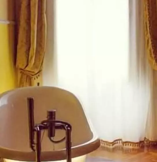 تختخواب و صبحانه Napoli Retro