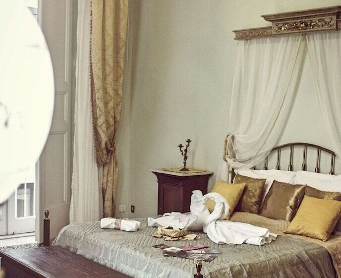 تختخواب و صبحانه Napoli Retro