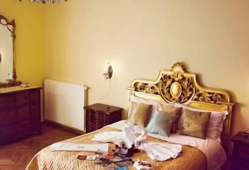 تختخواب و صبحانه Napoli Retro