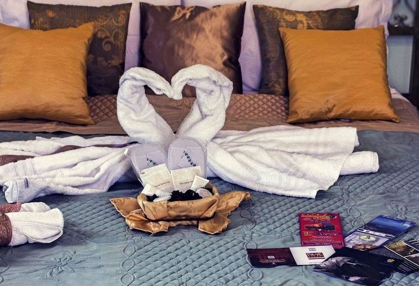 تختخواب و صبحانه Napoli Retro