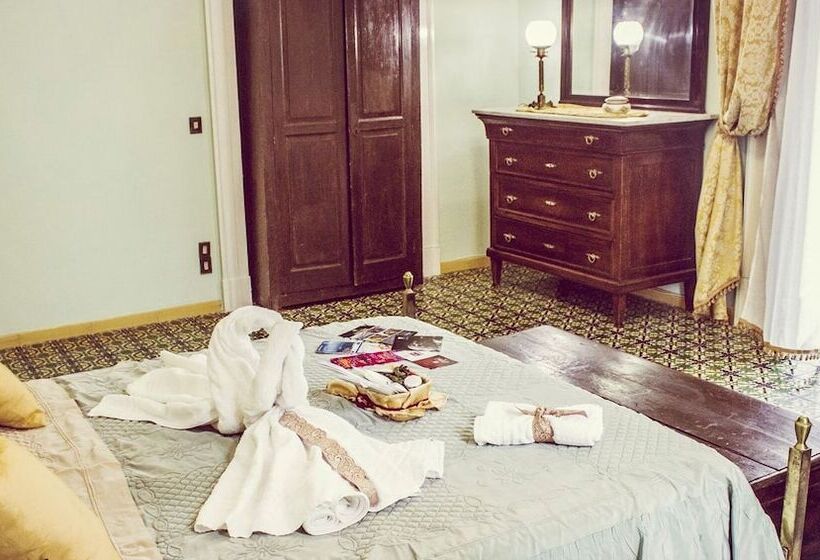 تختخواب و صبحانه Napoli Retro