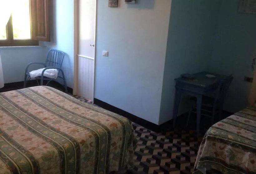 ホテル Albergo Pensione Bartoli