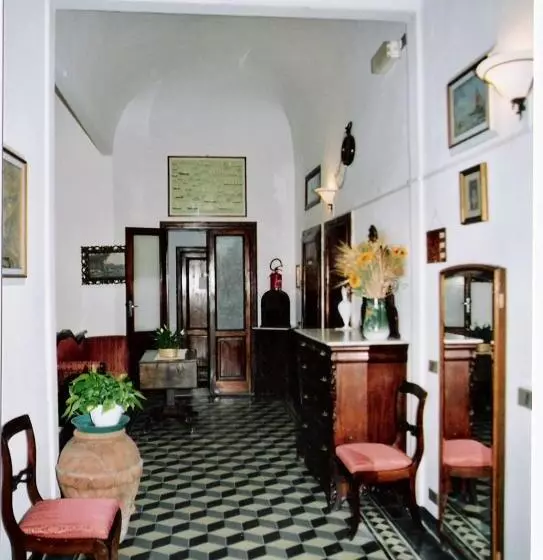 ホテル Albergo Pensione Bartoli