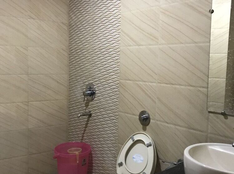 בית מלון כפרי Noble Inn