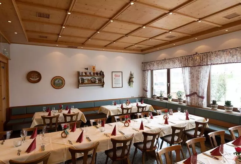 Hotelli Gasthof Rosenwirt