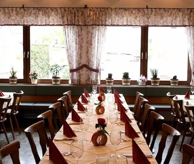 Hotelli Gasthof Rosenwirt