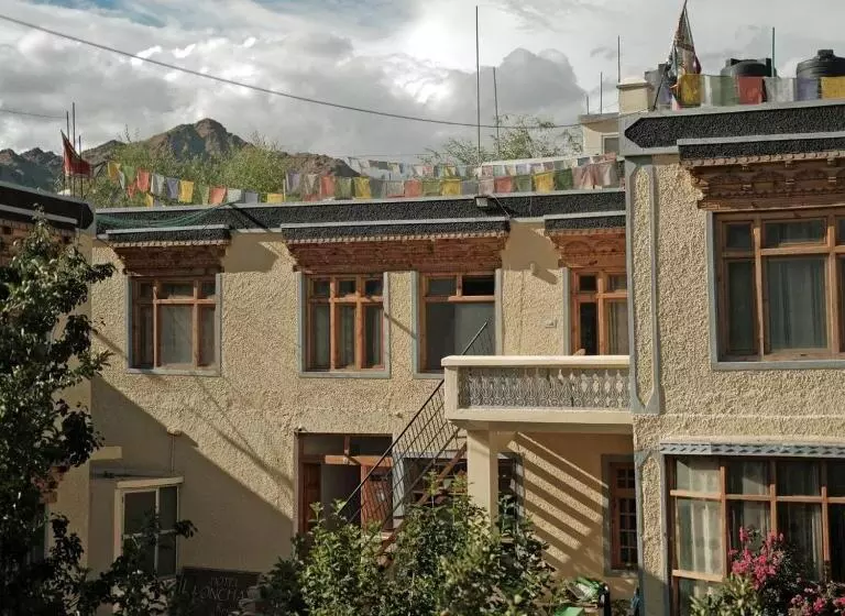 ホテル Lonchay Residency, Leh