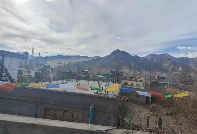 ホテル Lonchay Residency, Leh