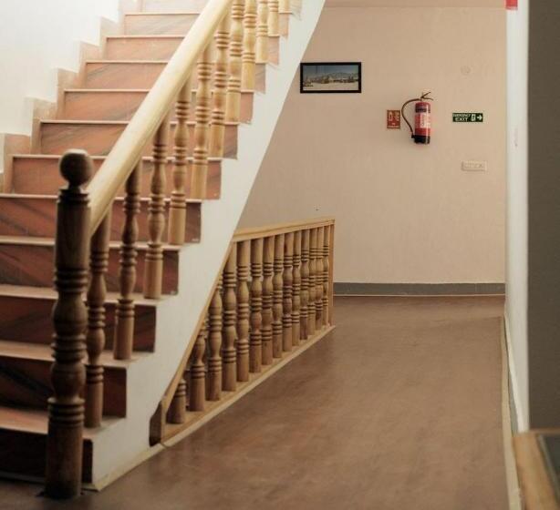 호텔 Lonchay Residency, Leh