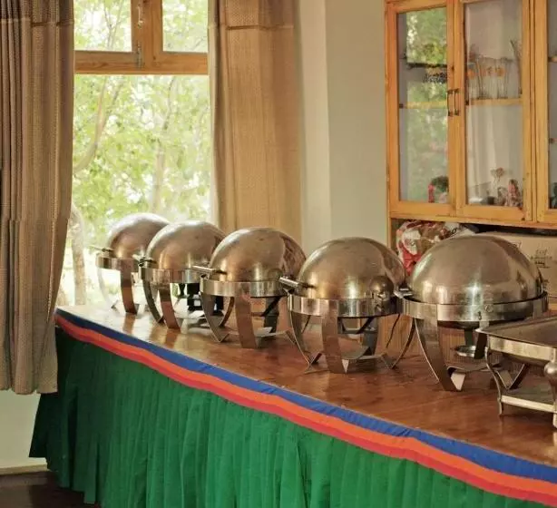 ホテル Lonchay Residency, Leh