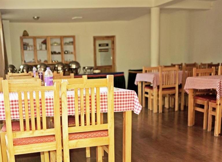 호텔 Lonchay Residency, Leh