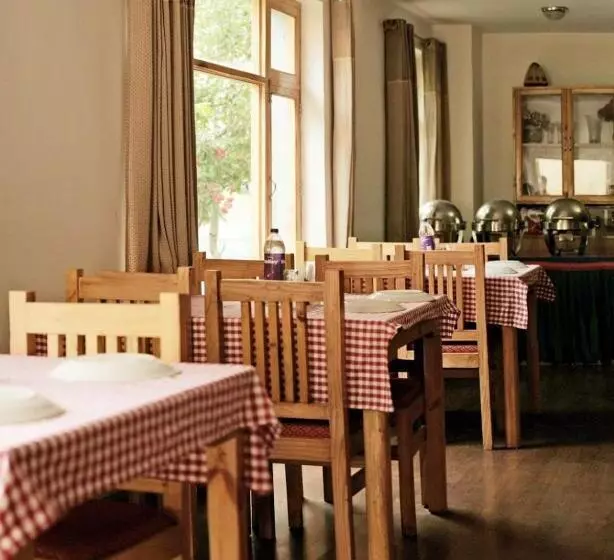 ホテル Lonchay Residency, Leh