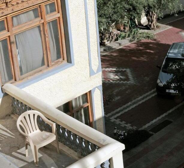 호텔 Lonchay Residency, Leh