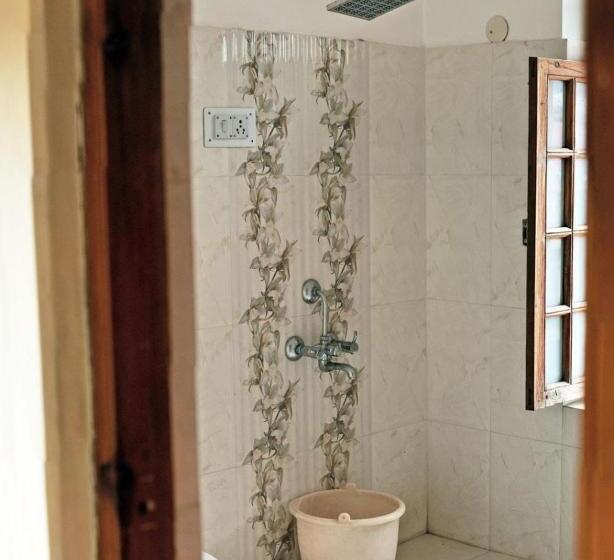 호텔 Lonchay Residency, Leh