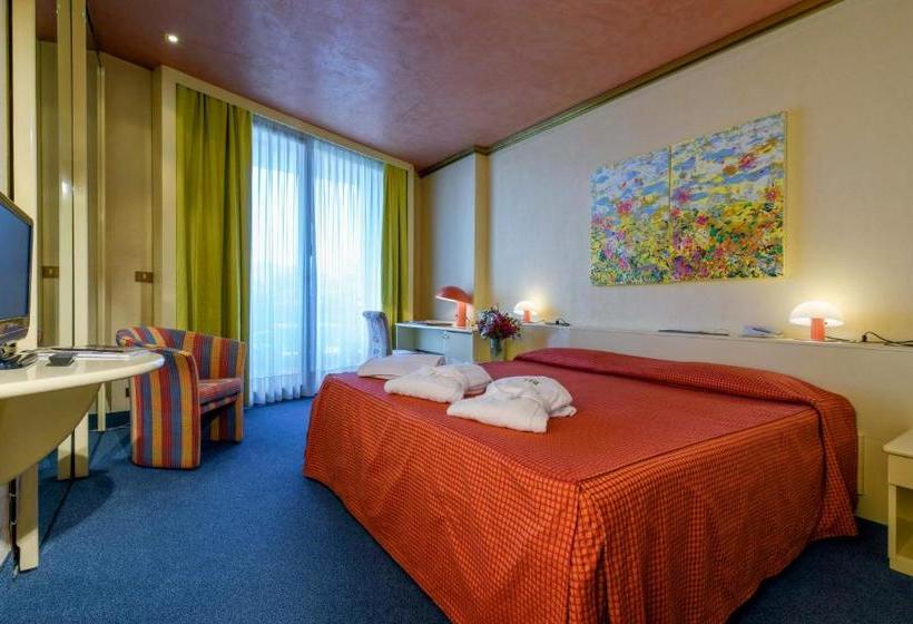 Отель Sollievo Terme