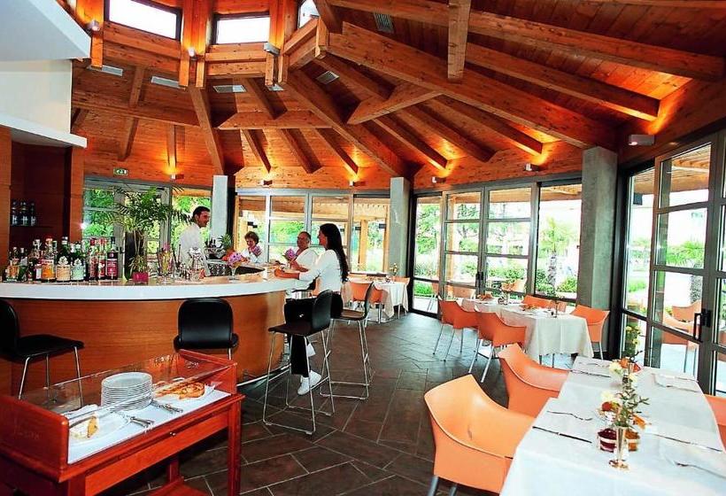 Отель Sollievo Terme