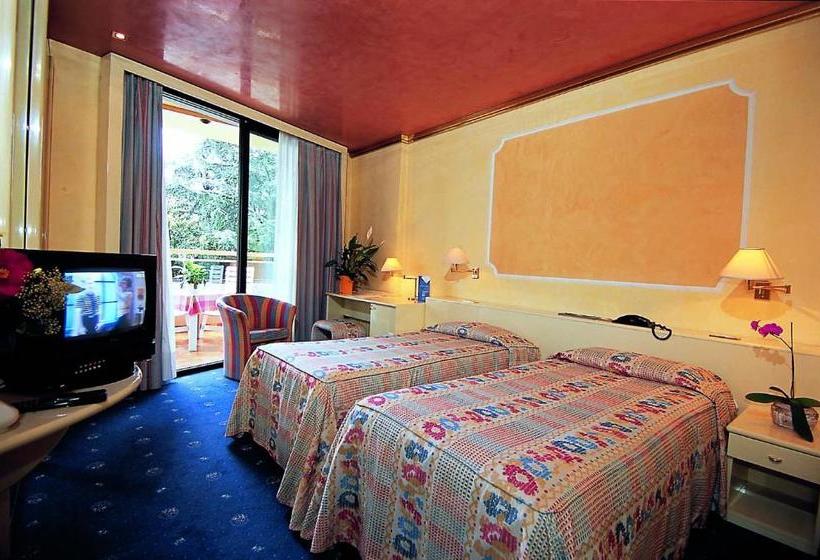 Отель Sollievo Terme