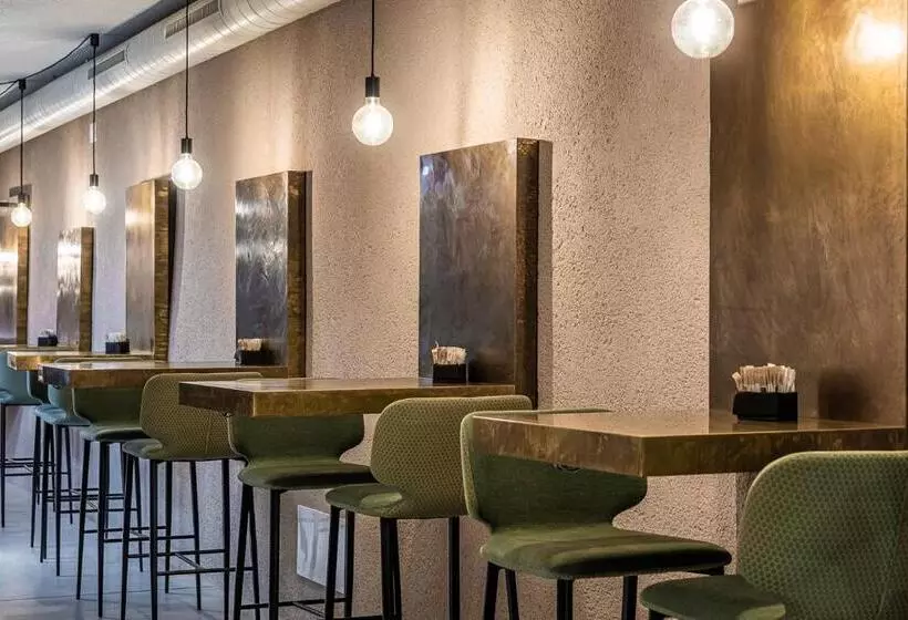 هتل Stay Cooper L Capitol Rooms