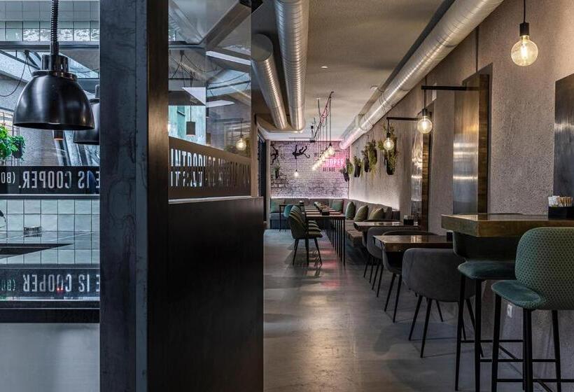 هتل Stay Cooper L Capitol Rooms