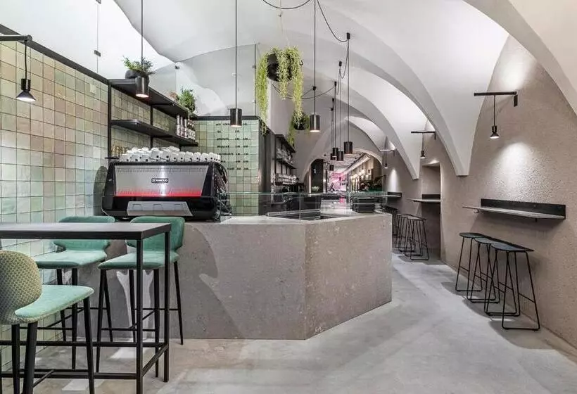 هتل Stay Cooper L Capitol Rooms