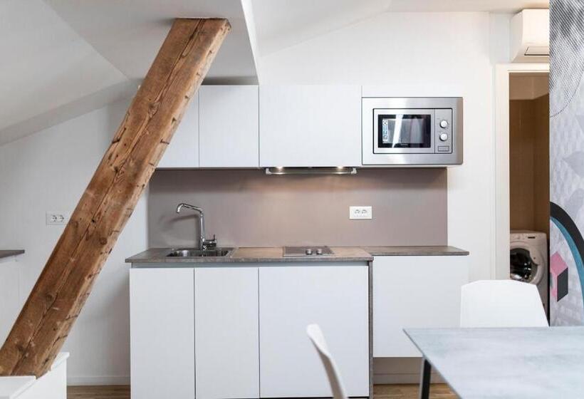 هتل Stay Cooper L Capitol Rooms