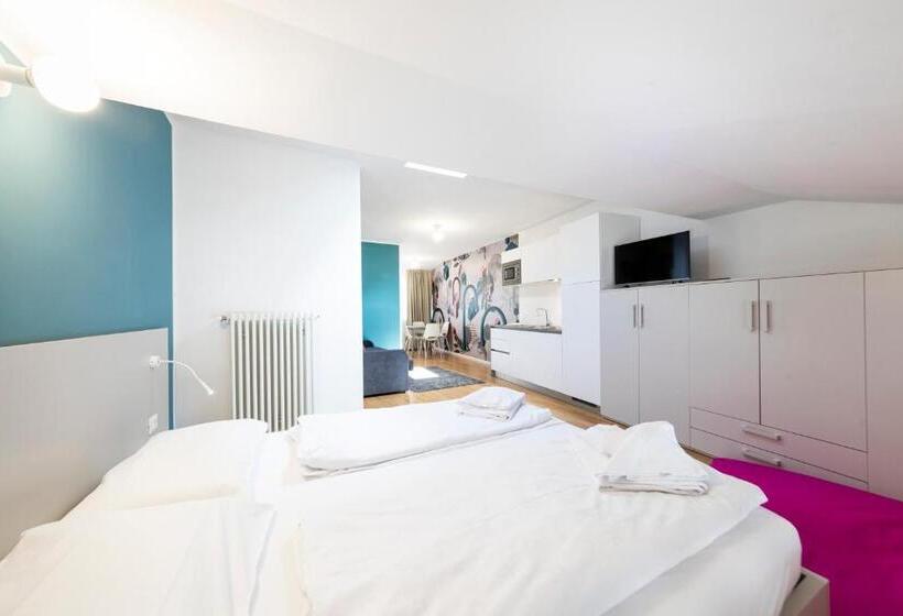 هتل Stay Cooper L Capitol Rooms