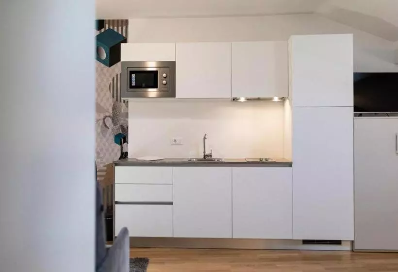 هتل Stay Cooper L Capitol Rooms