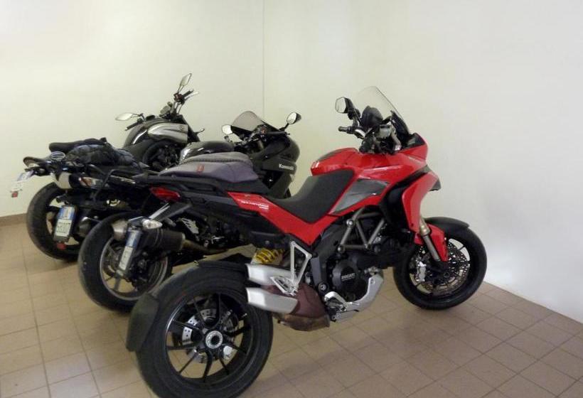 Appartamenti Majon Sotroi