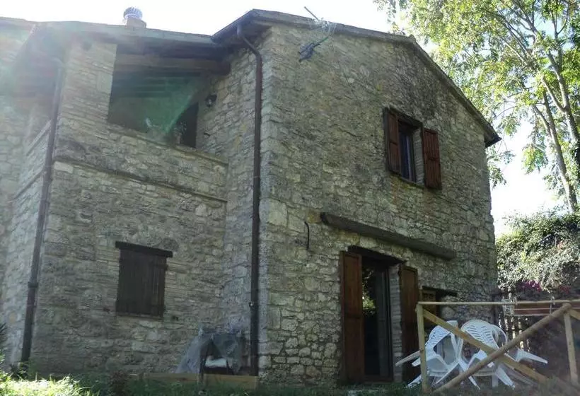 ベッドアンドブレックファースト Piccolo Borgo Del Giglio