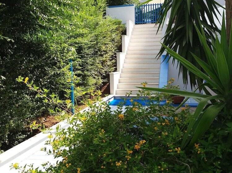 مبيت وإفطار Villa Betta