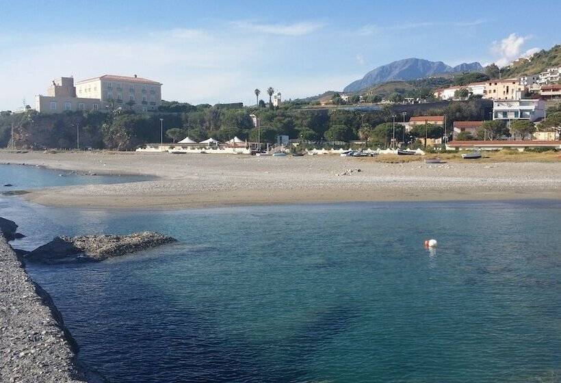 مبيت وإفطار Villa Betta