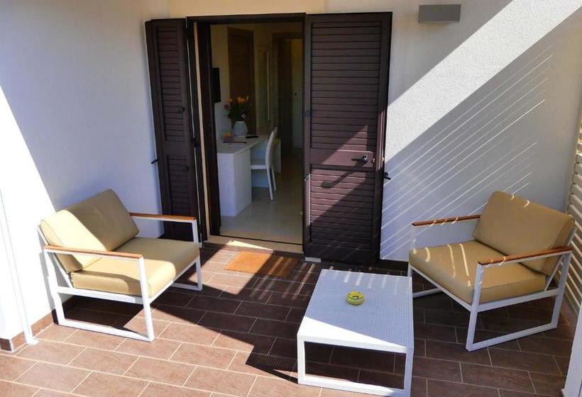 تختخواب و صبحانه Villa Patrizia Salento Art & Room